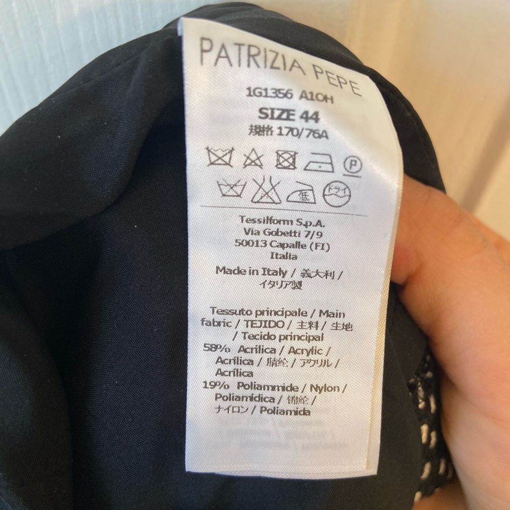 Paritzia Pepe Italian Designer Black and White Tweed Mini Skirt Sz 44 - Picture 13 of 13
